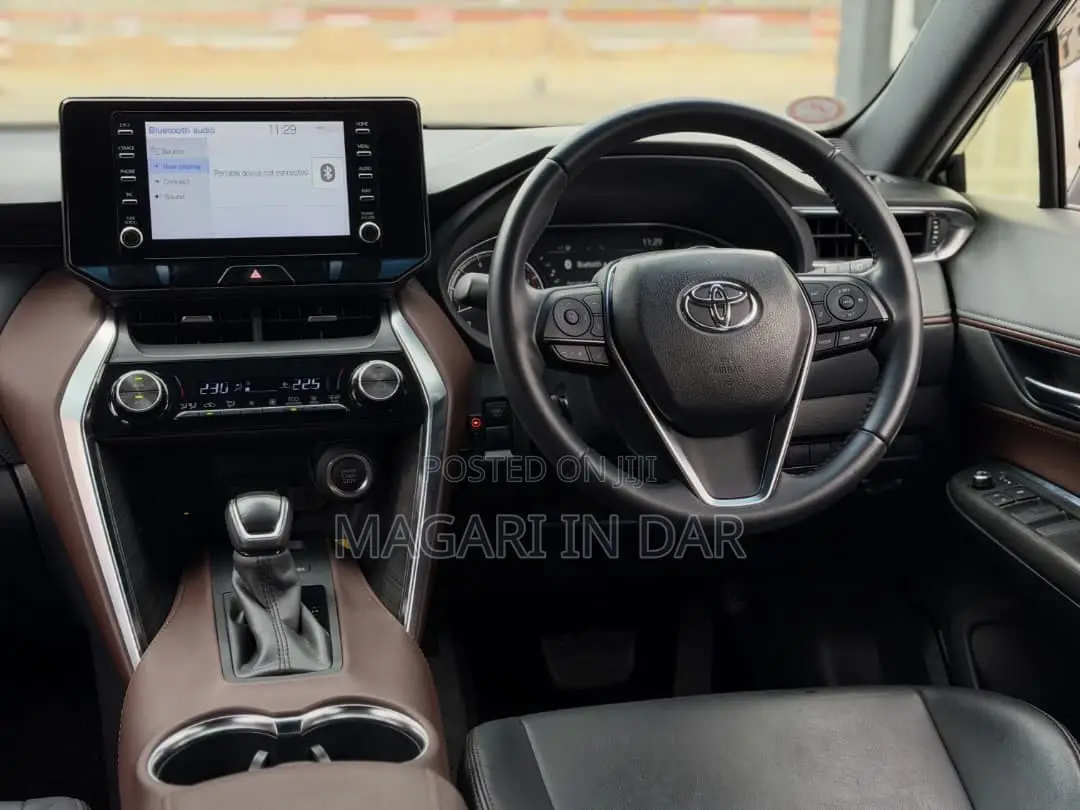 Toyota Harrier 2020 Black