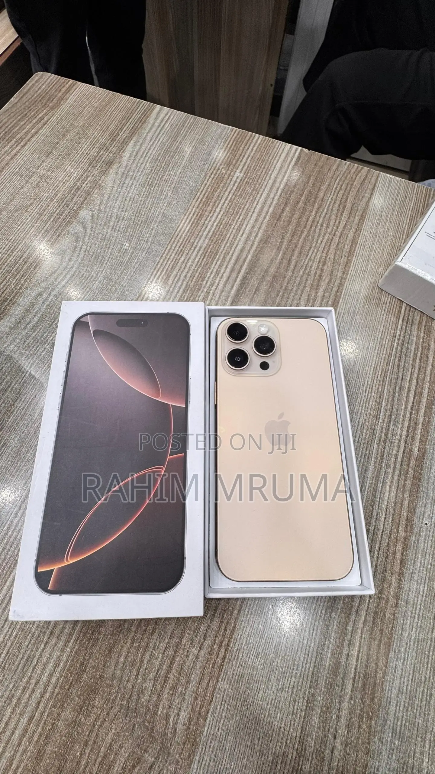 Apple iPhone 16 Pro Max 256 GB Silver