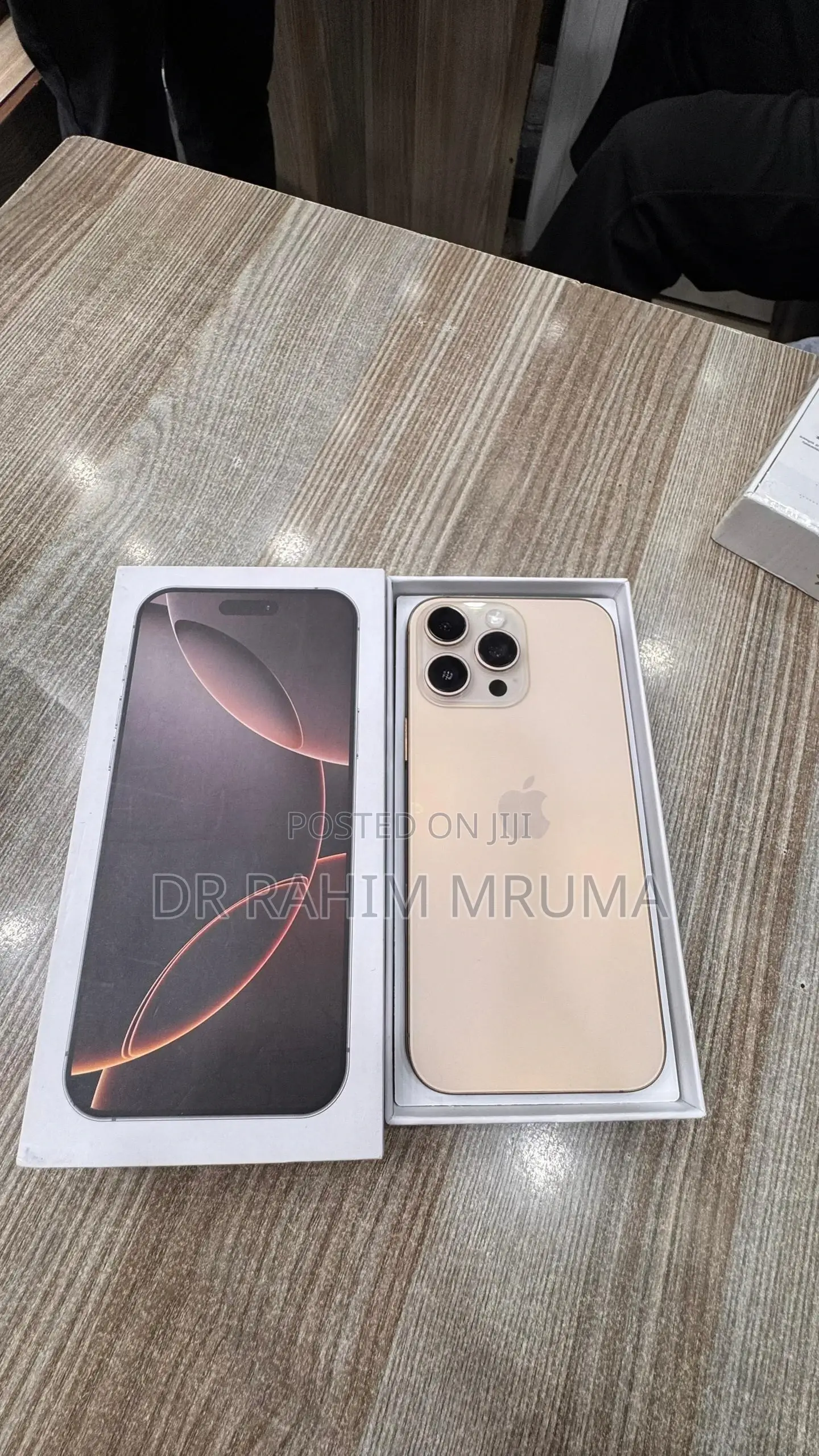 Apple iPhone 16 Pro Max 256 GB Silver