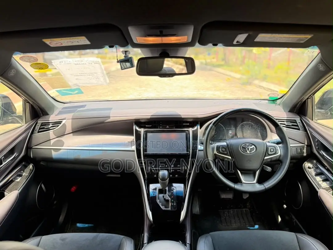 Toyota Harrier 2016 Black