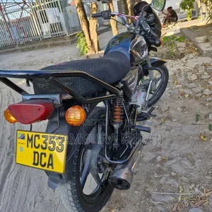 Bajaj Boxer 125 2025 Black