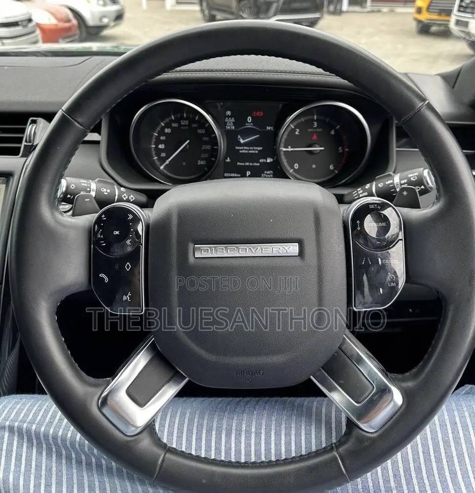 Land Rover Discovery 2020 Gray