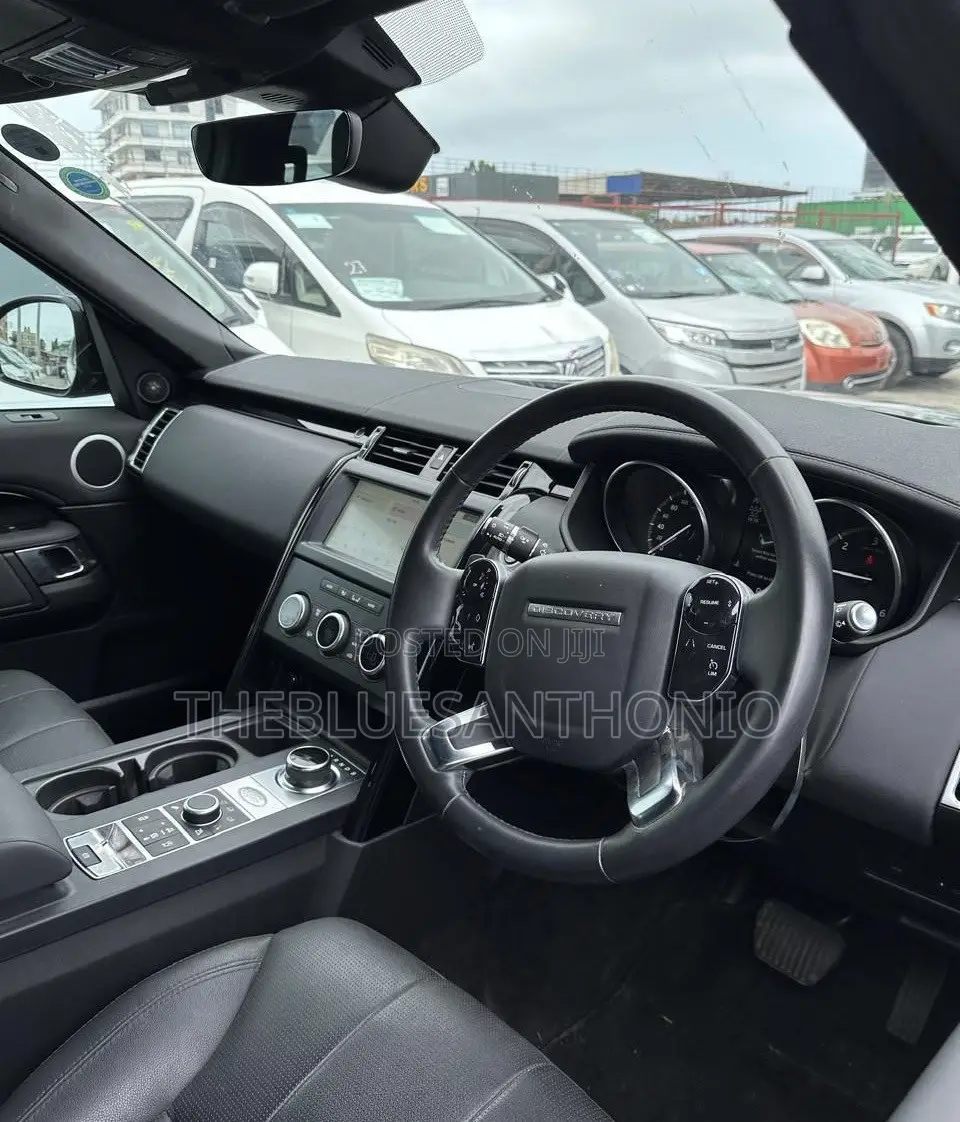 Land Rover Discovery 2020 Gray