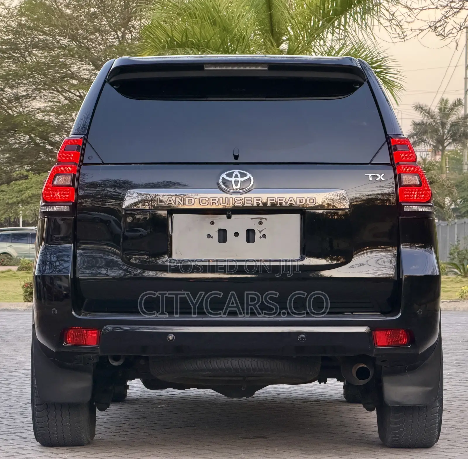Toyota Land Cruiser Prado 2022 Black