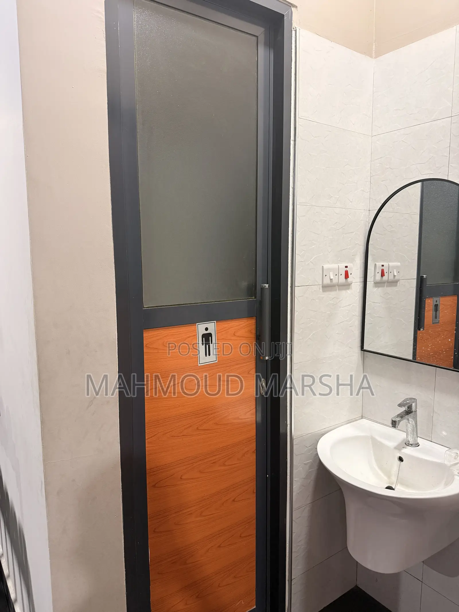 Gym Inauzwa/ for Sale