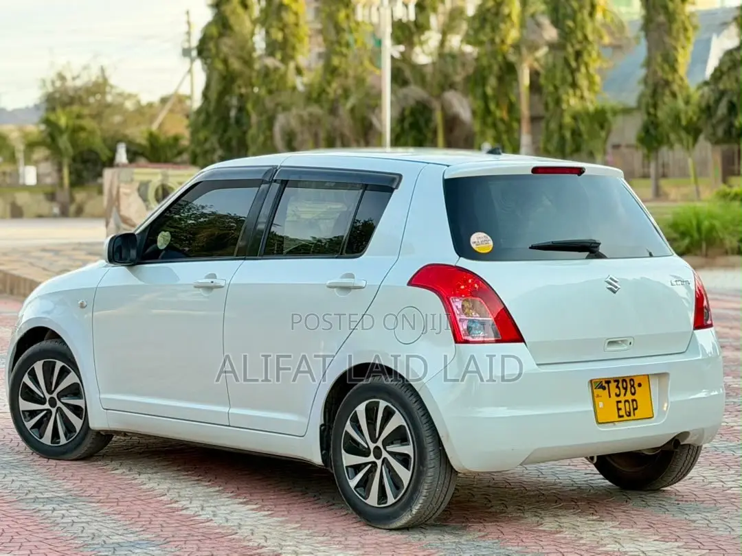 Suzuki Swift 1.3 2008 White