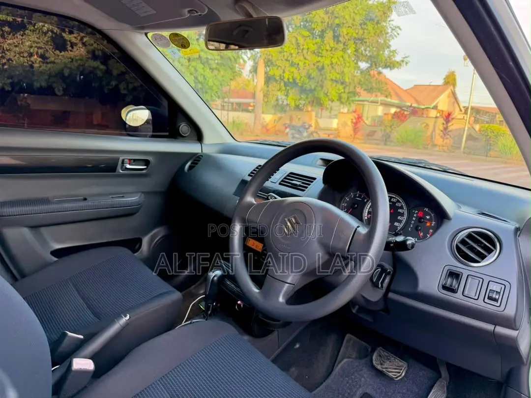 Suzuki Swift 1.3 2008 White