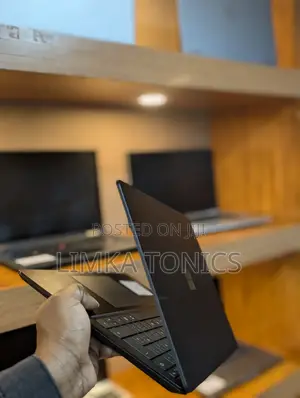 New Laptop Microsoft Surface Laptop 3 8GB Intel Core i5 SSD 256GB