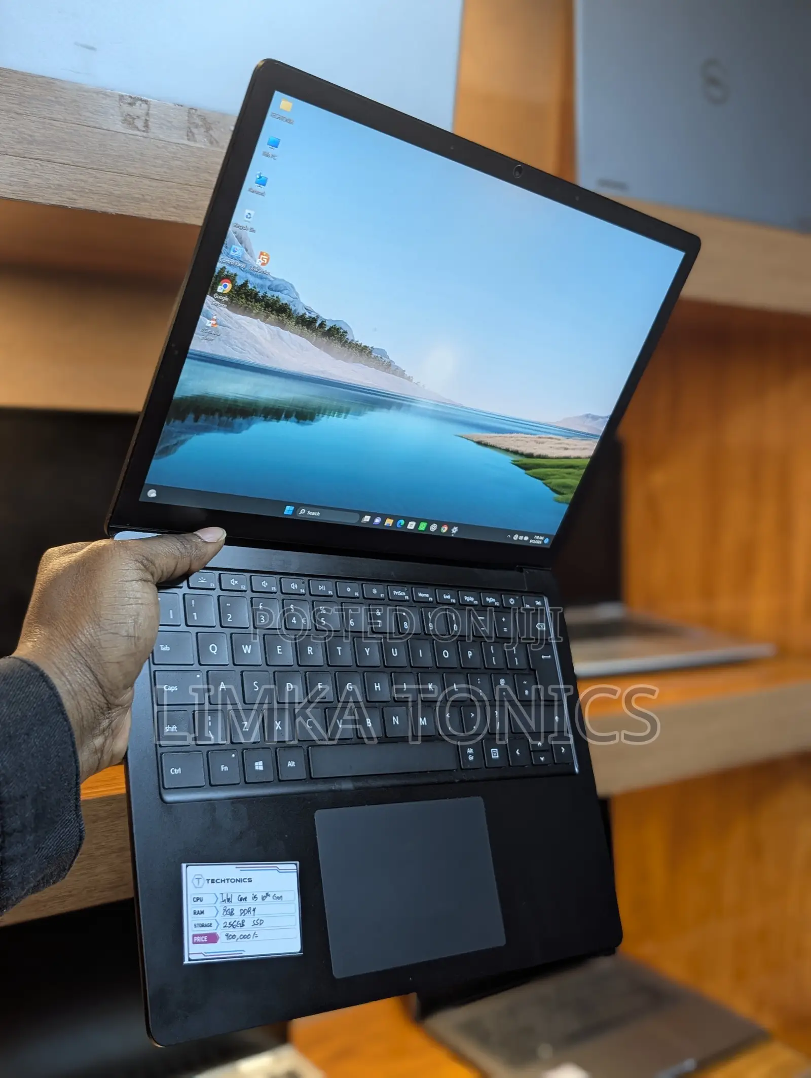New Laptop Microsoft Surface Laptop 3 8GB Intel Core i5 SSD 256GB