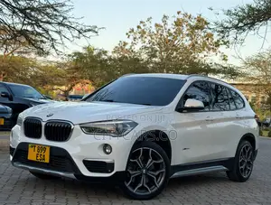 BMW X1 xDrive28i AWD 2016 White