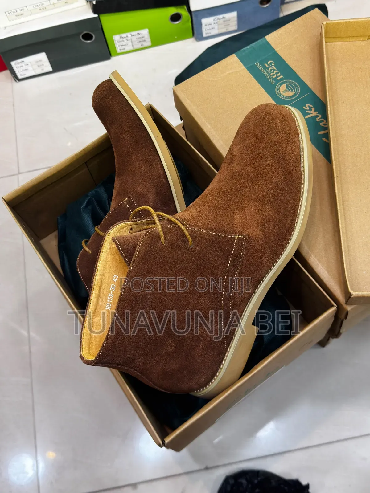 Travota Cracks Leather Shoes