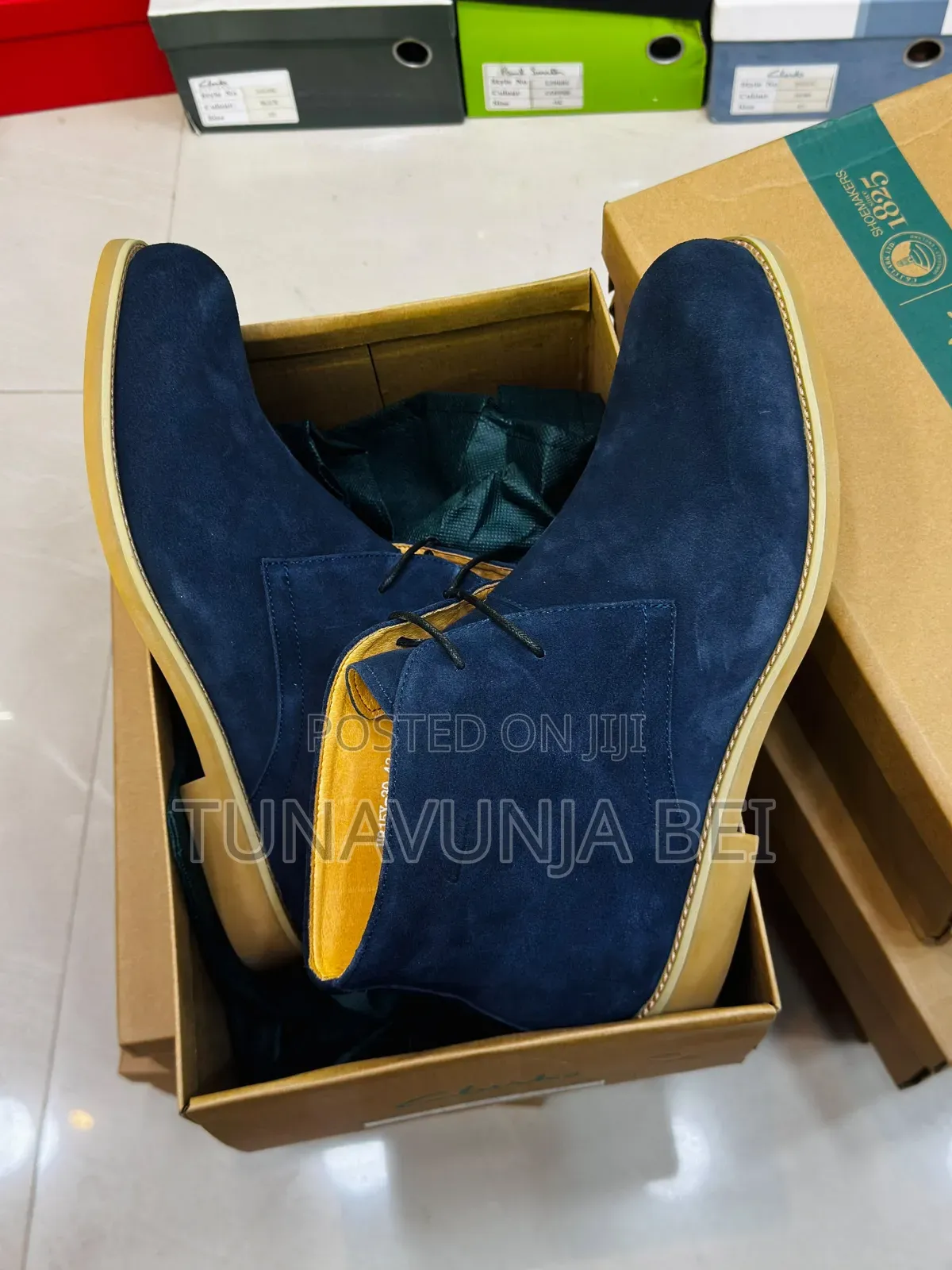 Travota Cracks Leather Shoes