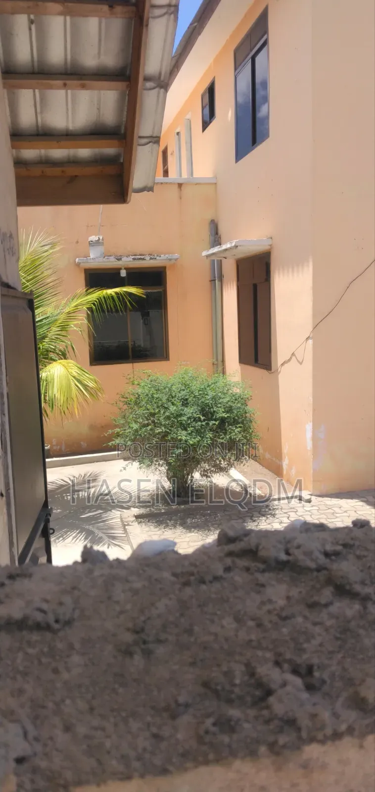 6bdrm Villa in Temeke for sale