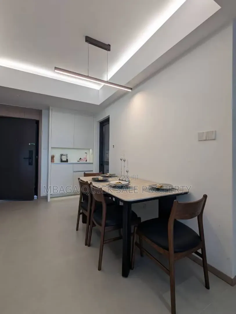 3bdrm Apartment in Upanga West for sale