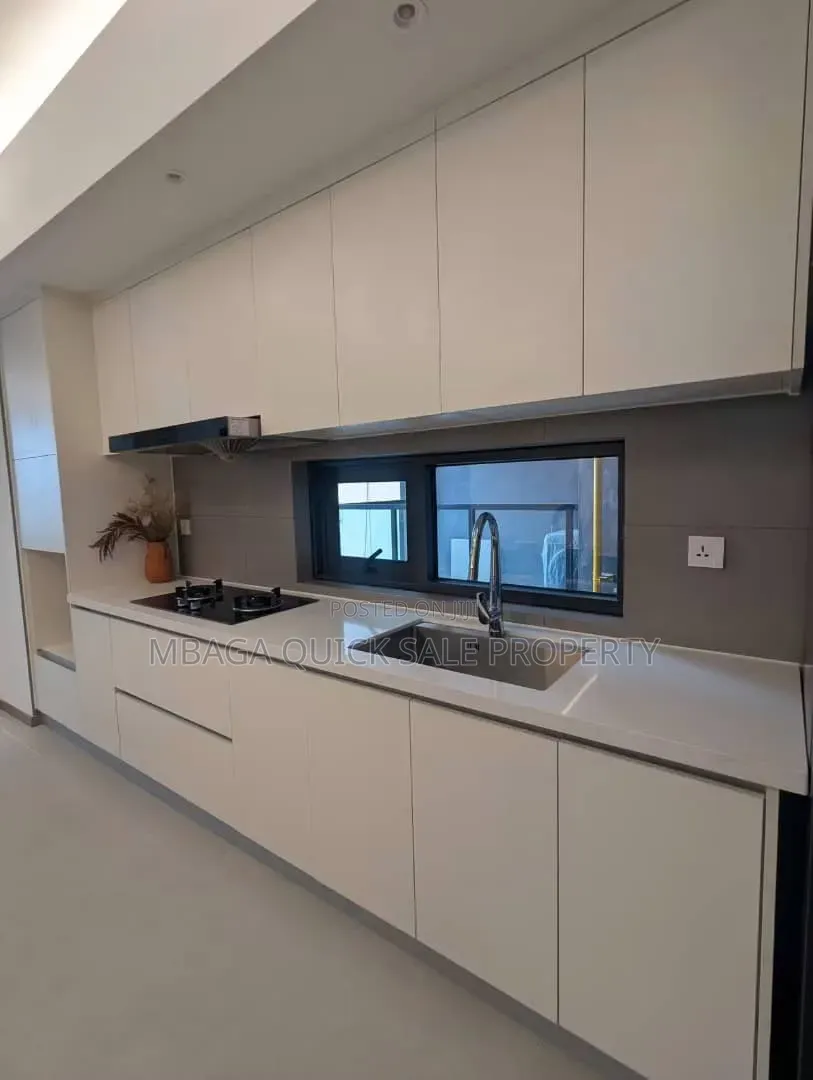3bdrm Apartment in Upanga West for sale