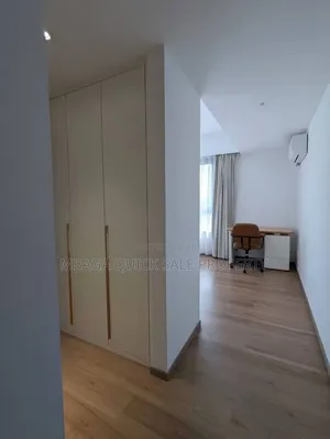 3bdrm Apartment in Upanga West for sale