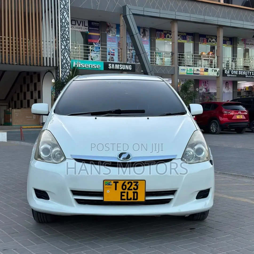 Toyota Wish 2006 White