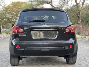 Nissan Dualis 2010 Black