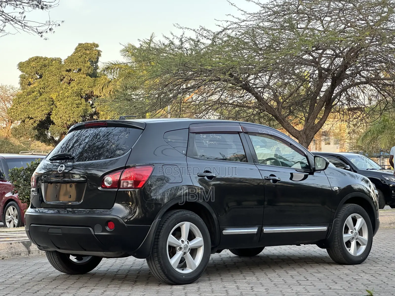 Nissan Dualis 2010 Black