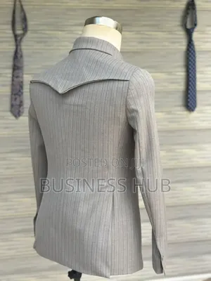 the CAUNDA Suit Men's Q Fashion