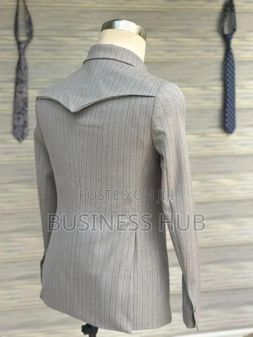 the CAUNDA Suit Men's Q Fashion