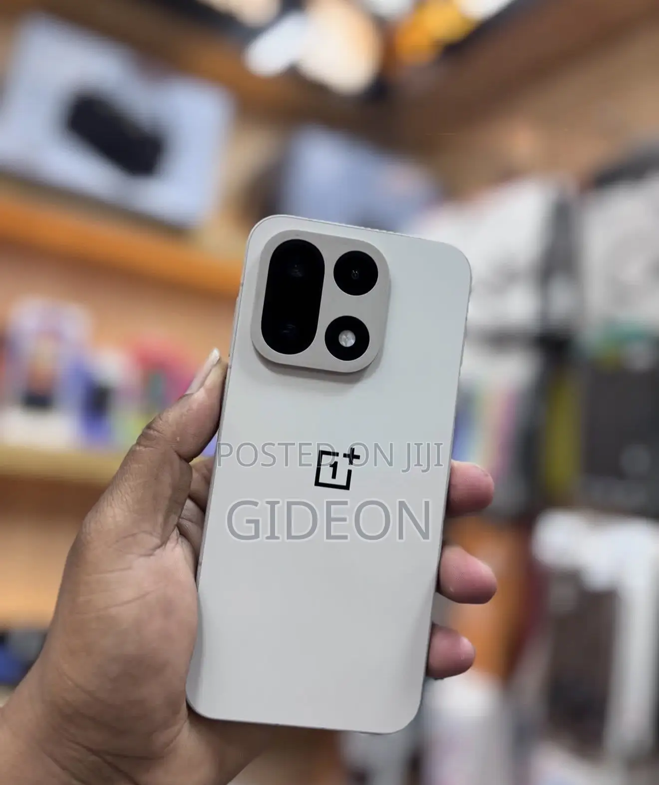 New OnePlus 15 1 TB White