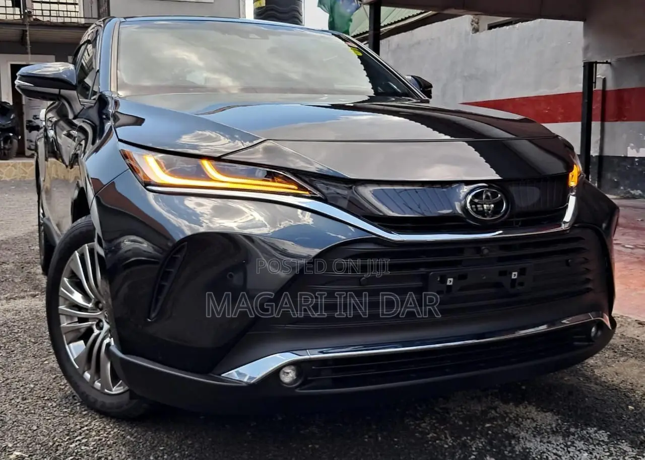 Toyota Harrier 2021 Black