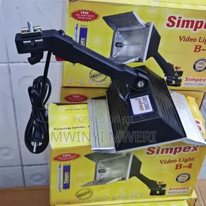 Simpex B-4 Tungsten Video Light