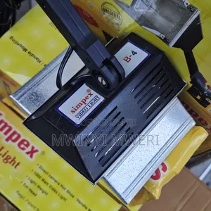 Simpex B-4 Tungsten Video Light