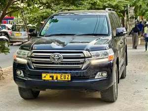 Toyota Land Cruiser 2017 Black