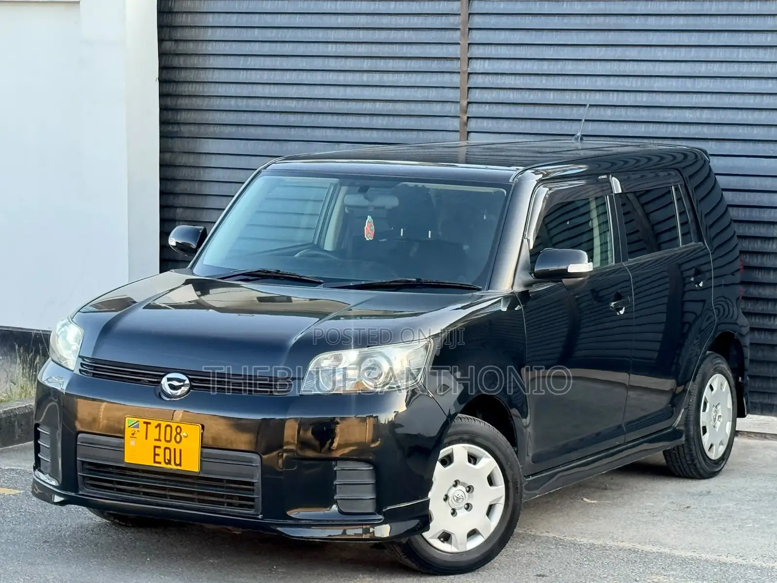 Toyota Corolla Rumion 2009 Black