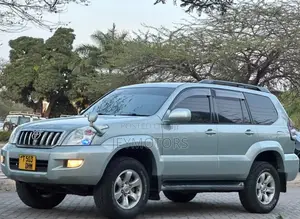 Toyota Land Cruiser Prado 2007 Silver