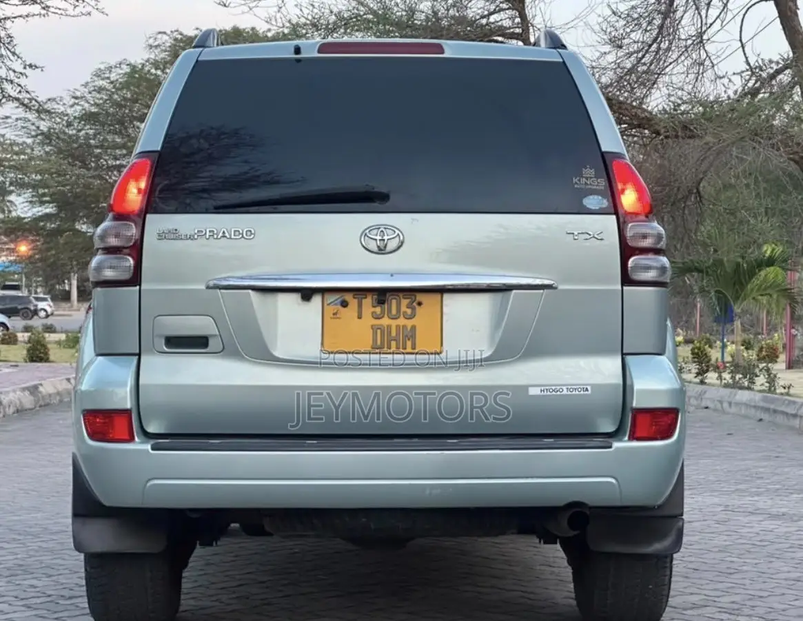 Toyota Land Cruiser Prado 2007 Silver