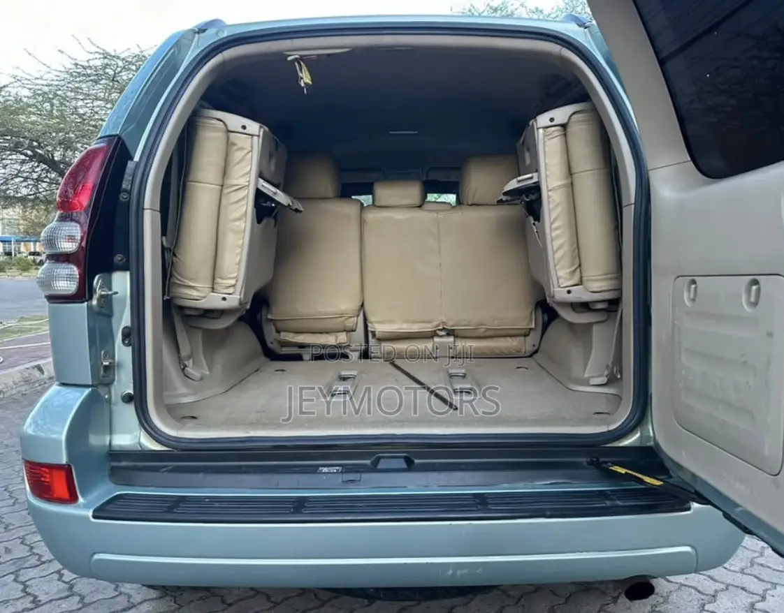 Toyota Land Cruiser Prado 2007 Silver