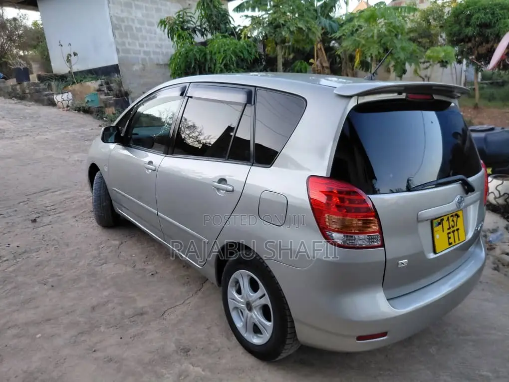 Toyota Corolla Spacio 1.5 V 2003