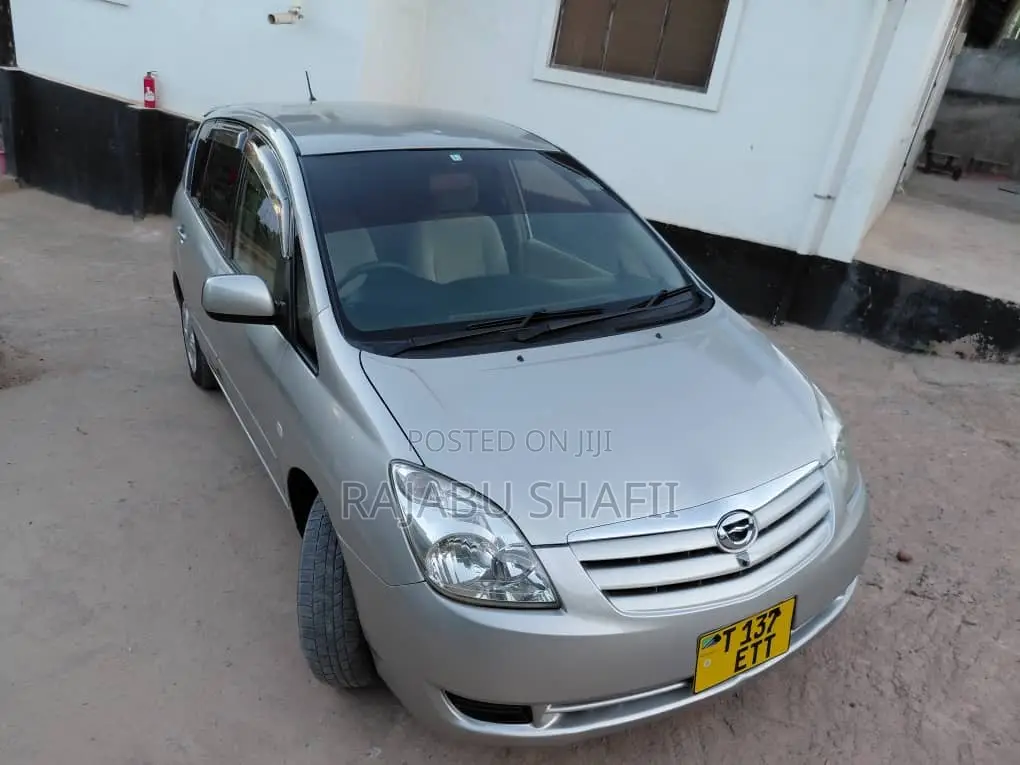 Toyota Corolla Spacio 1.5 V 2003