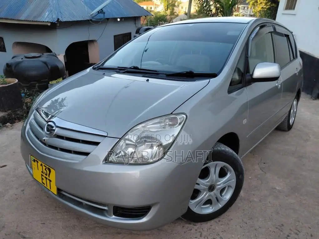 Toyota Corolla Spacio 1.5 V 2003