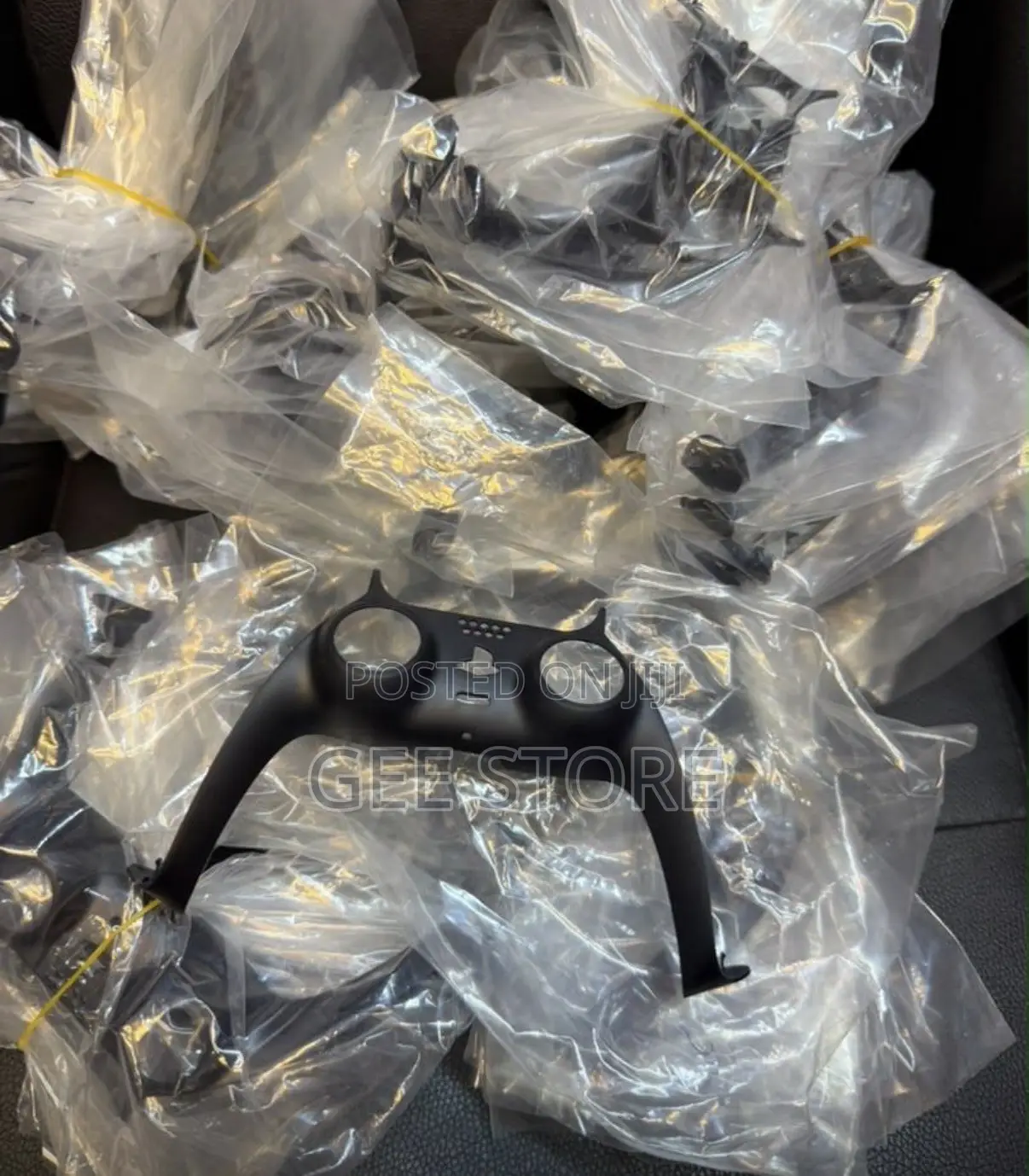 Faceplate for a PlayStation 5 DualSense Wireless Controller