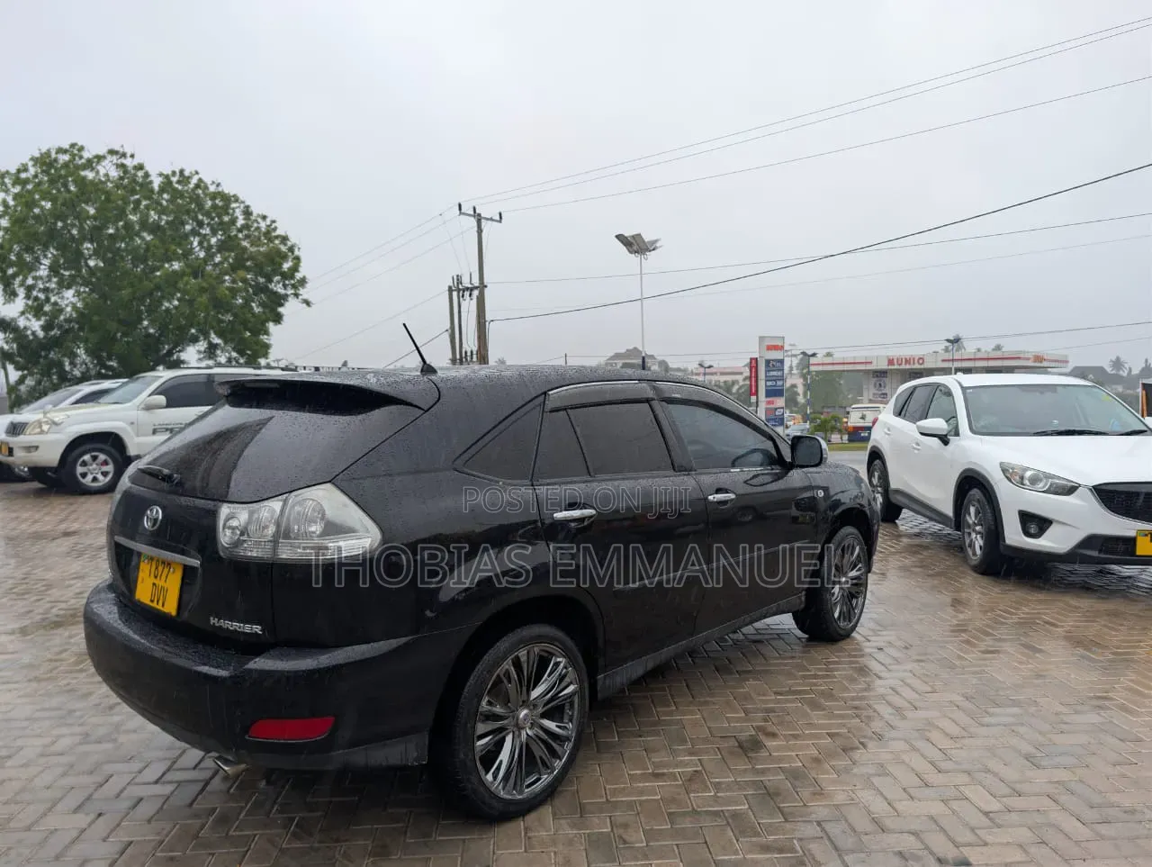 Toyota Harrier 2010 Black