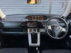 Toyota Corolla Rumion 2009 Black