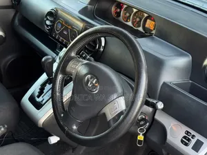 Toyota Corolla Rumion 2009 Black