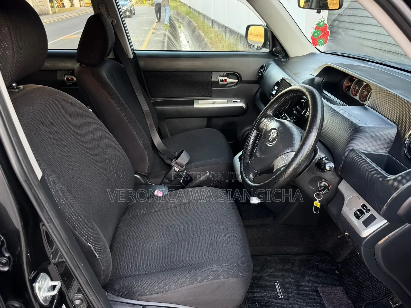 Toyota Corolla Rumion 2009 Black