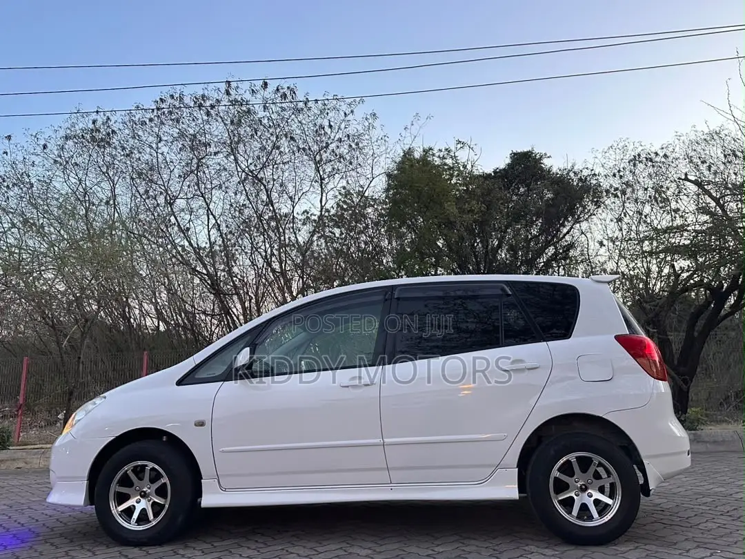 Toyota Corolla Spacio 2003 Off white