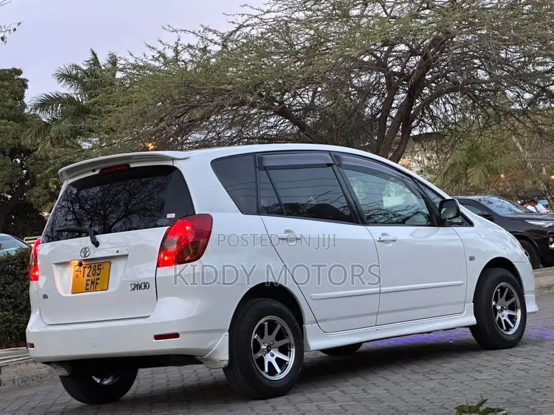 Toyota Corolla Spacio 2003 Off white
