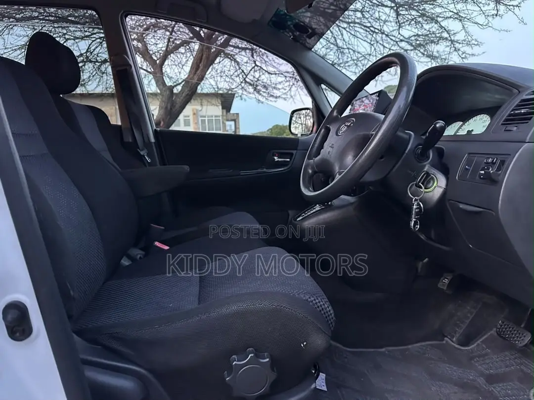 Toyota Corolla Spacio 2003 Off white