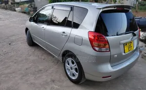 Toyota Corolla Spacio 2006 Gold