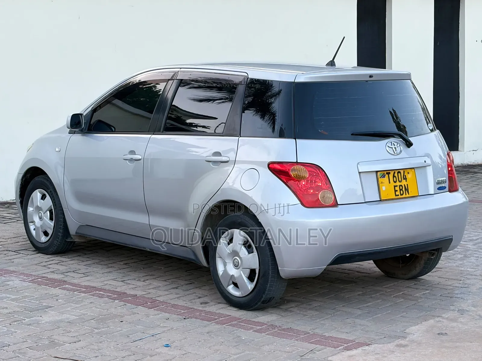 Toyota IST 2005 Silver