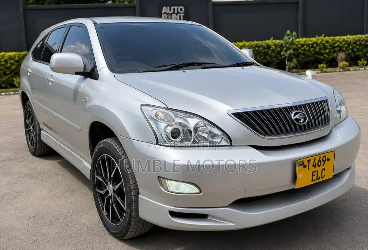 Toyota Harrier 2005 Silver