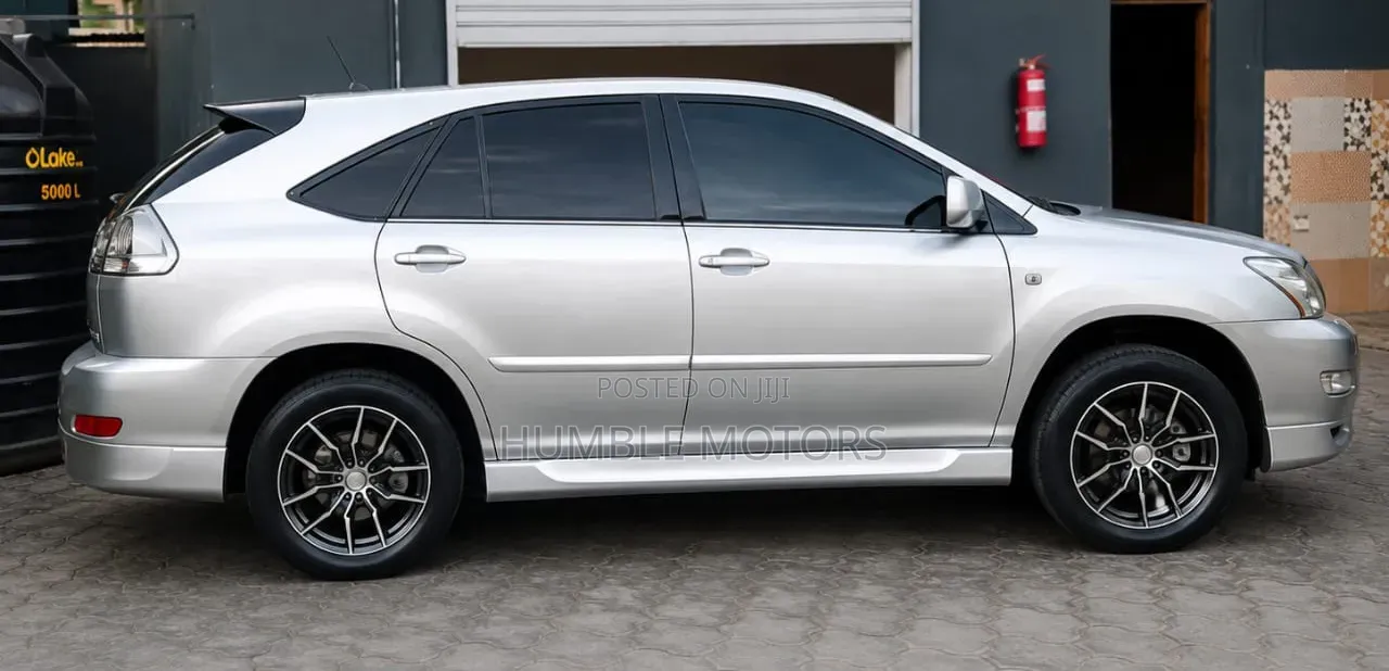 Toyota Harrier 2005 Silver