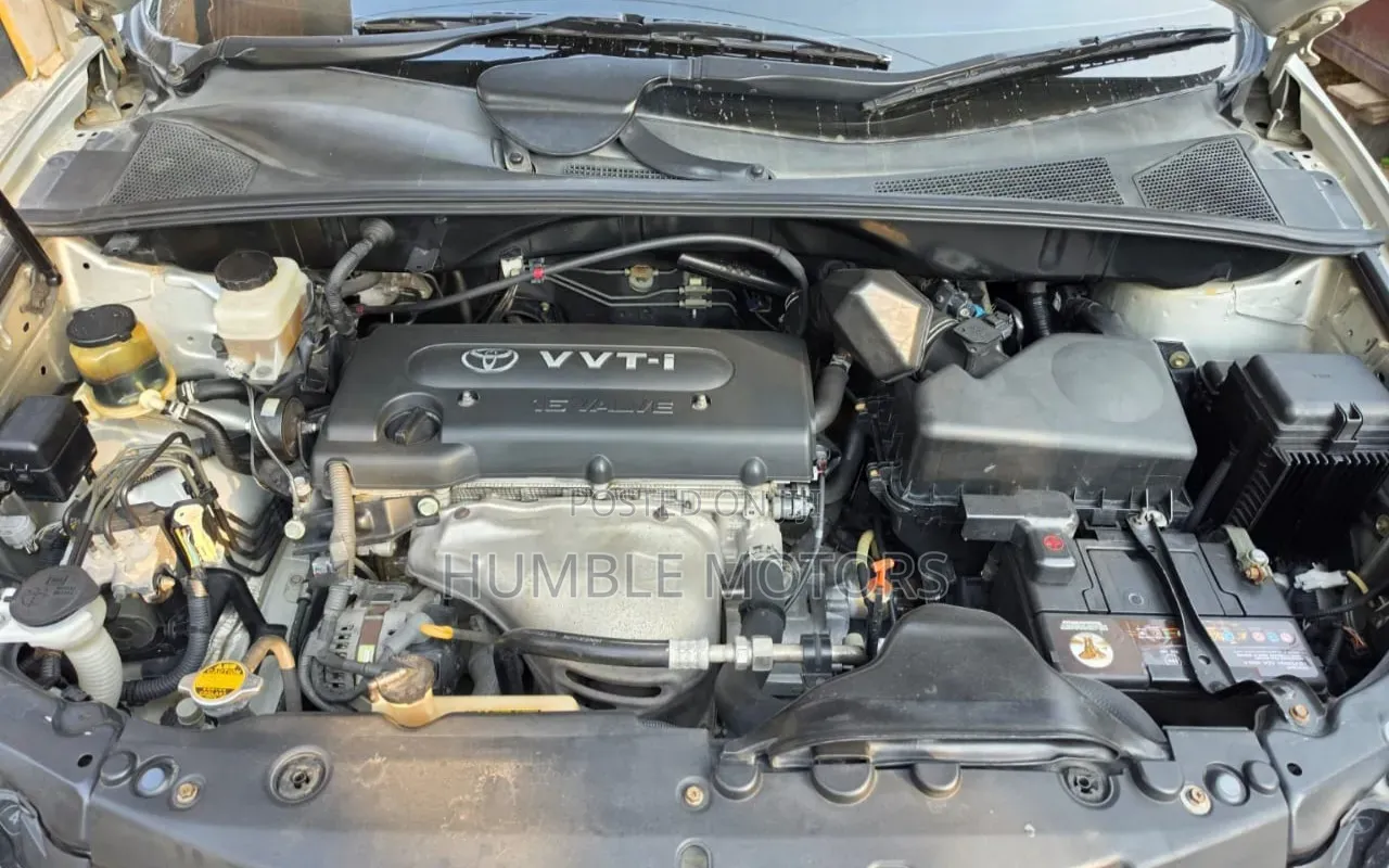 Toyota Harrier 2005 Silver